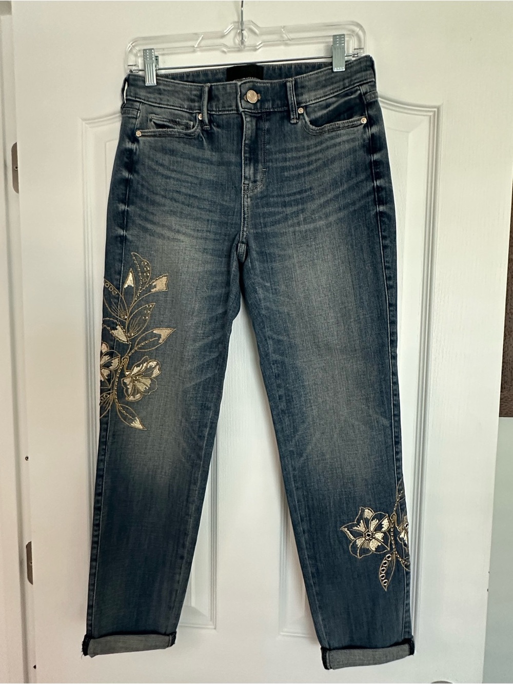 White House Black Market NWOT Dark Wash Boyfriend Jeans with Gold Floral Detail